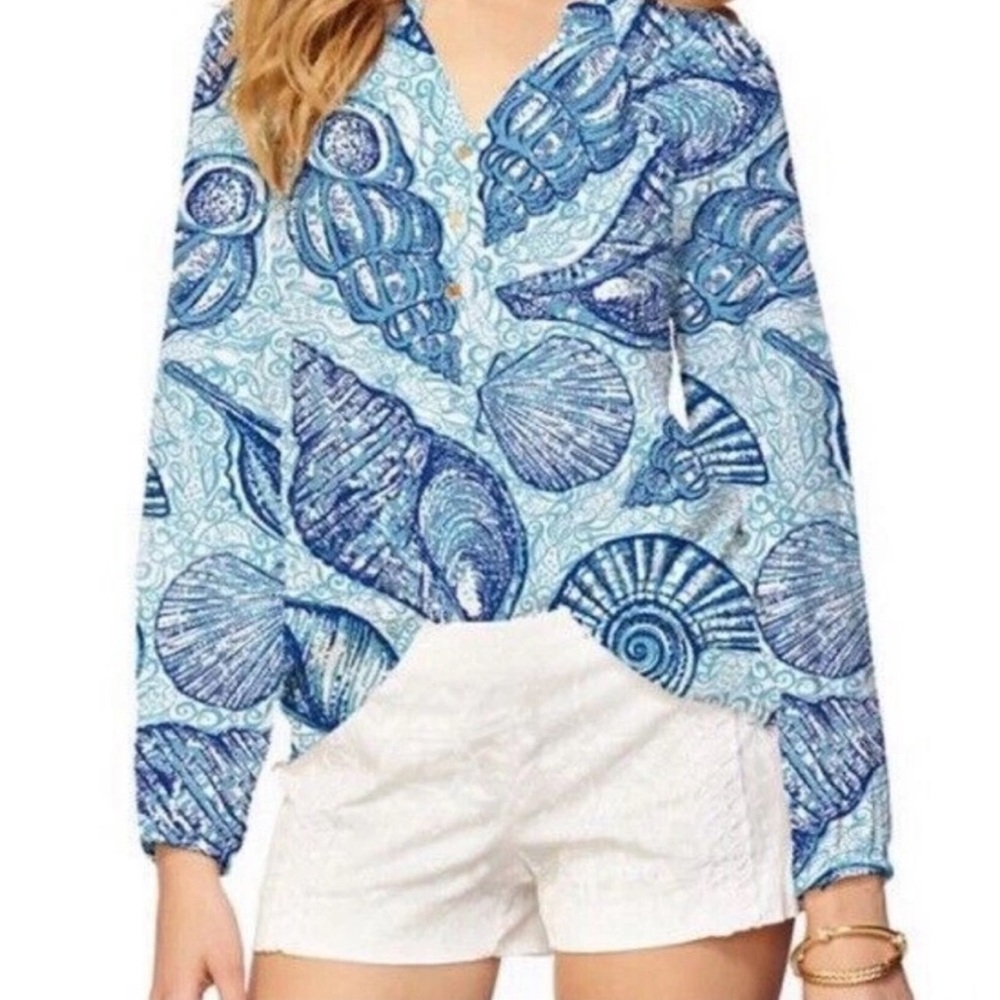 Lilly Pulitzer Elsa True Blue Resort White Stuffed Shells  Printed Women's Top